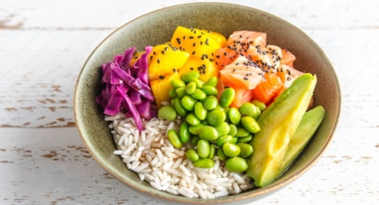 poke bowl φωτογραφία